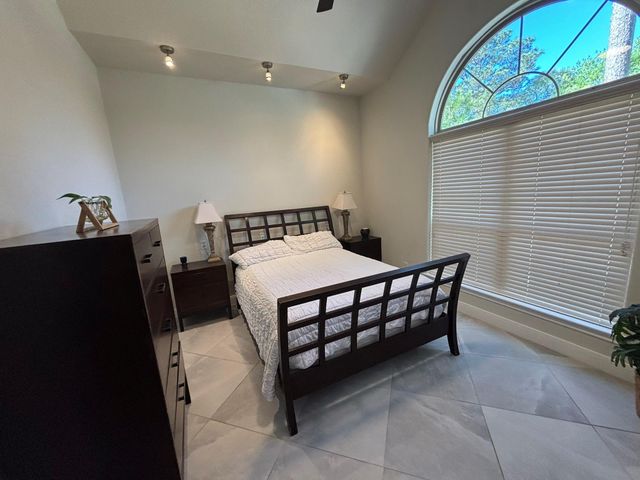 119 April Waters Drive W, Conroe, TX 77356