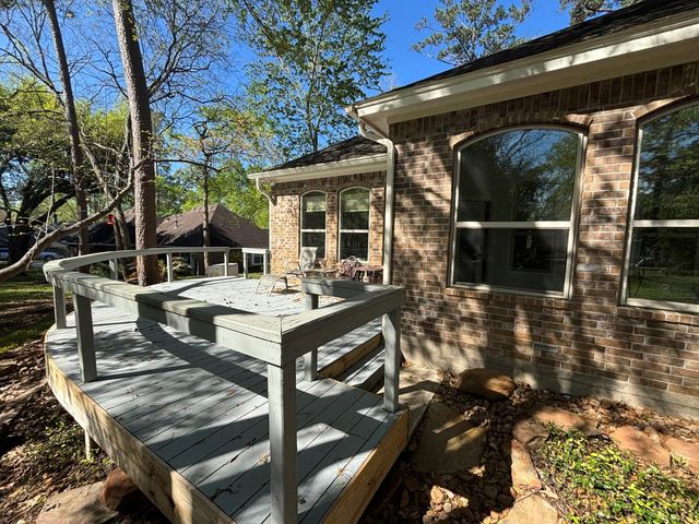 119 April Waters Drive W, Conroe, TX 77356