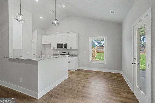 134 Puckett Rd, Dallas, GA 30157