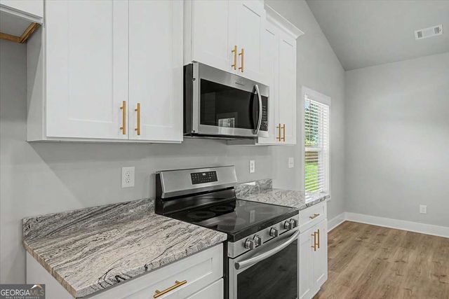 134 Puckett Rd, Dallas, GA 30157