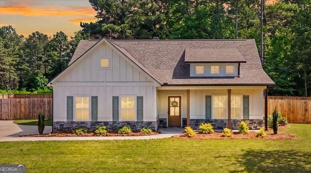 134 Puckett Rd, Dallas, GA 30157