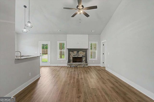 134 Puckett Rd, Dallas, GA 30157