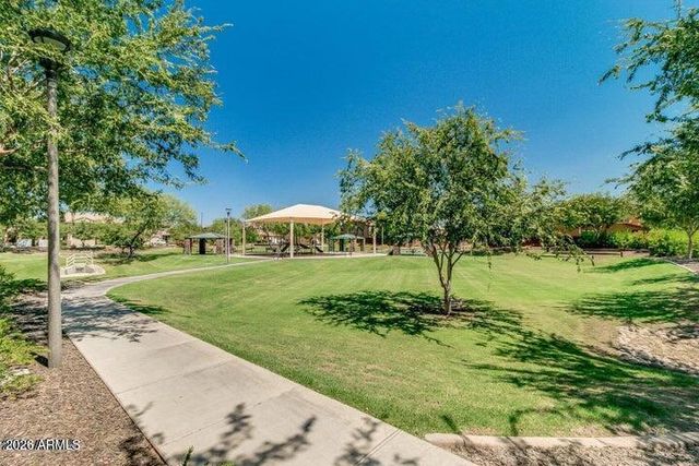 3420 E HARWELL Road 3420 e, Gilbert, AZ 85234