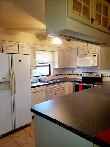 12520 SE 54TH AVENUE, Belleview, FL 34420