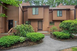 79 Dunvegan Woods Drive # 79, Hampton, NH 03842