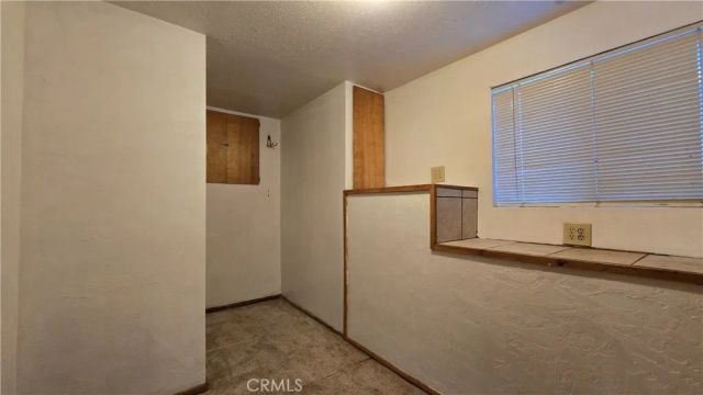 23840 Zuger, Crestline, CA 92325