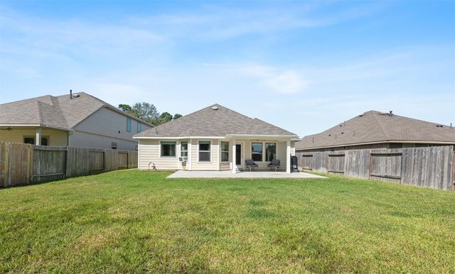 17707 Sapphire Pines Drive, New Caney, TX 77357