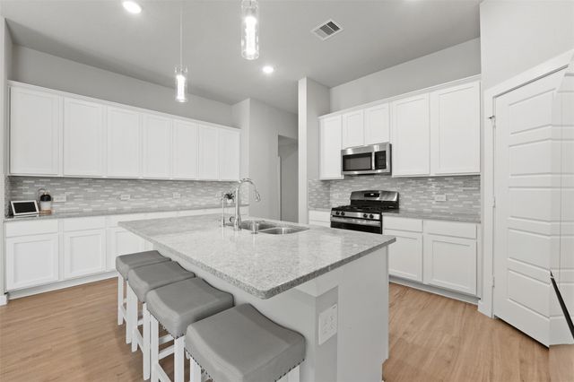 17707 Sapphire Pines Drive, New Caney, TX 77357