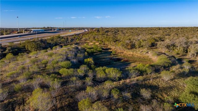 1900 Appling Road, Kingsbury, TX 78638