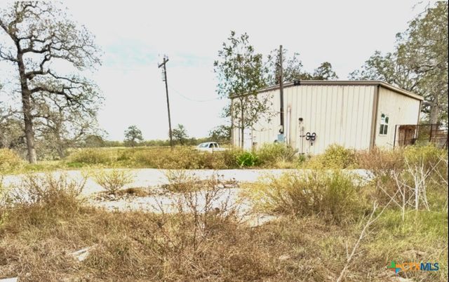 1900 Appling Road, Kingsbury, TX 78638