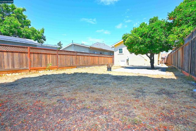 1514 88Th Ave, Oakland, CA 94621