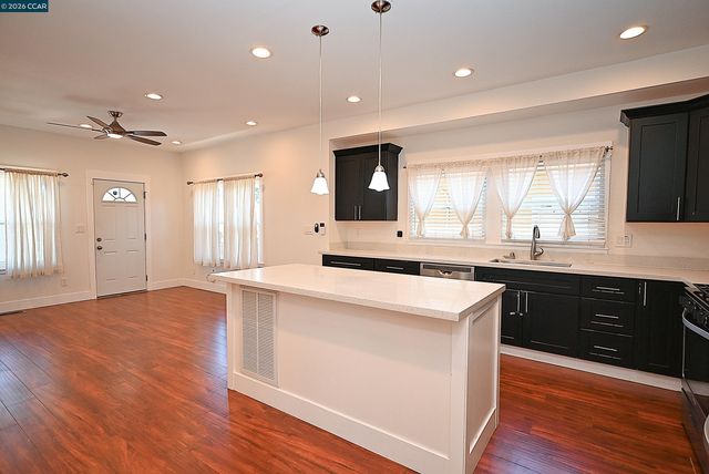 1514 88Th Ave, Oakland, CA 94621