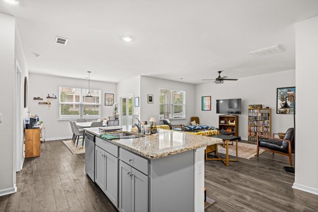 1216 Sennema Circle, Myrtle Beach, SC 29588