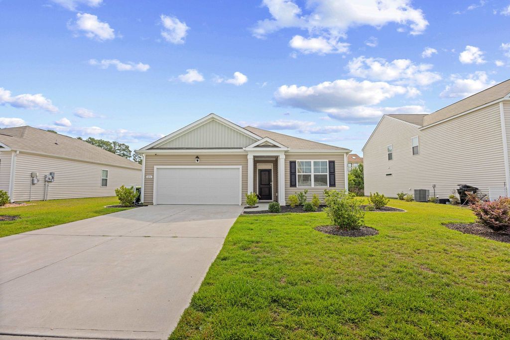 1216 Sennema Circle, Myrtle Beach, SC 29588