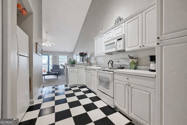 16 Intown Place, Fayetteville, GA 30214