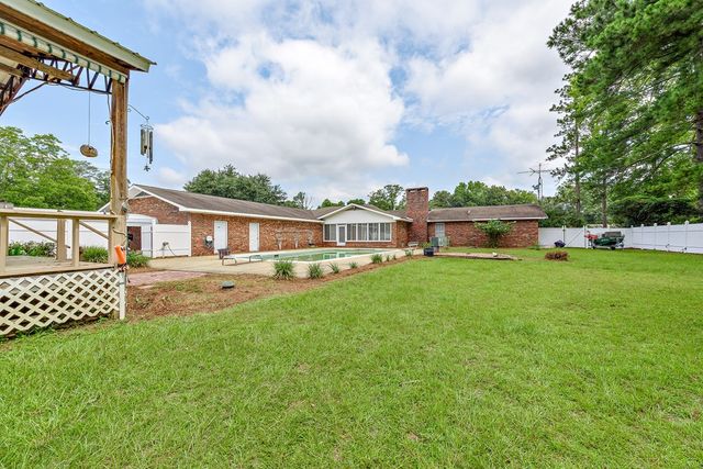 372 Graceland Drive, Geneva, AL 36340