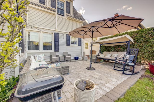 63 Buckingham Place, Lynbrook, NY 11563