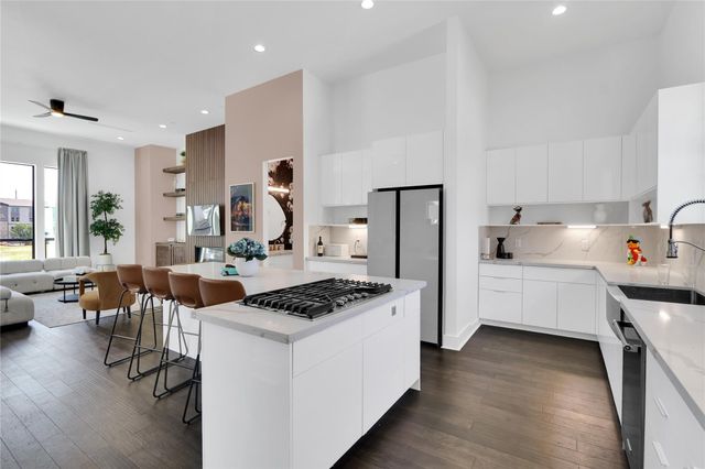 5907 Winsome Lane Lane A, Houston, TX 77057