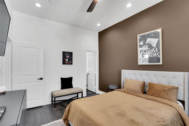 5907 Winsome Lane Lane A, Houston, TX 77057