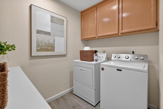 2721 Courtside Dr, Roseville, CA 95661
