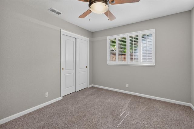 2721 Courtside Dr, Roseville, CA 95661