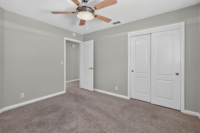 2721 Courtside Dr, Roseville, CA 95661