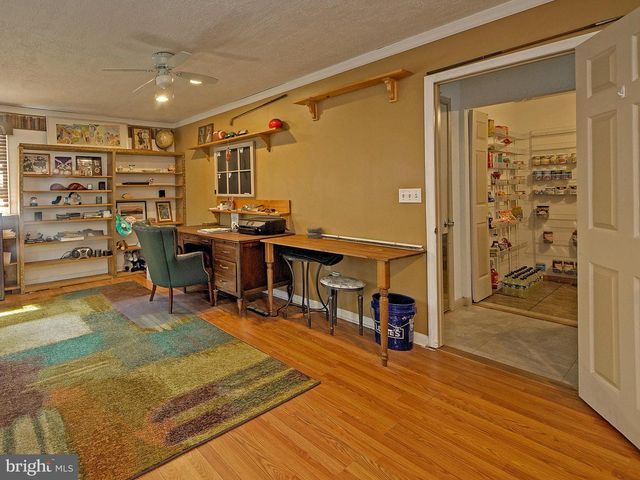 14 BOWFIN DR, Newark, DE 19702
