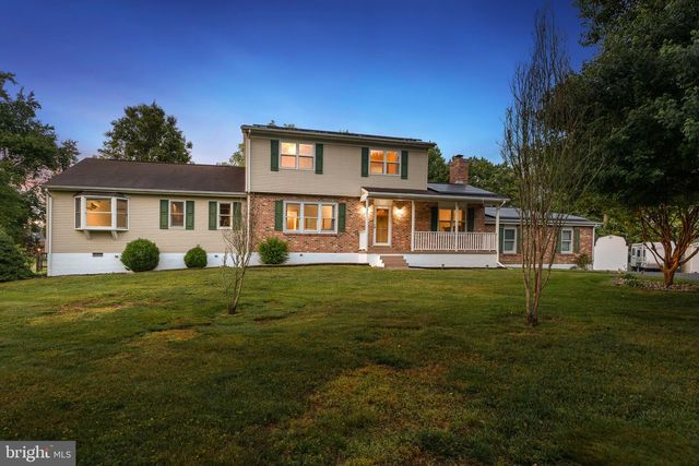 14 BOWFIN DR, Newark, DE 19702