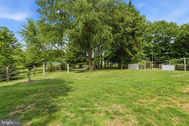 14 BOWFIN DR, Newark, DE 19702
