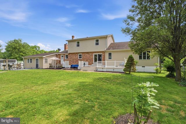 14 BOWFIN DR, Newark, DE 19702