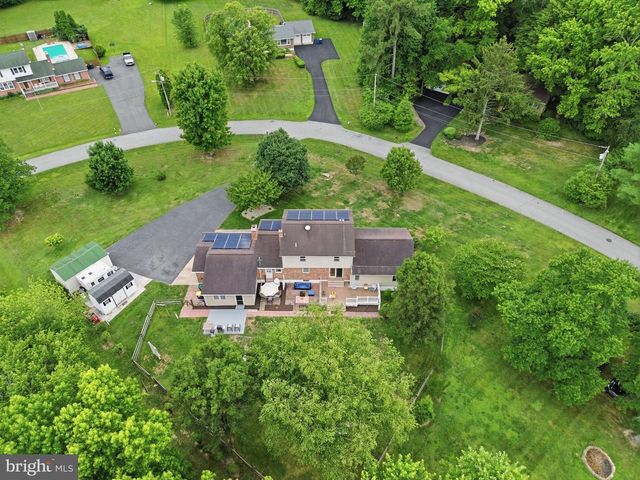14 BOWFIN DR, Newark, DE 19702