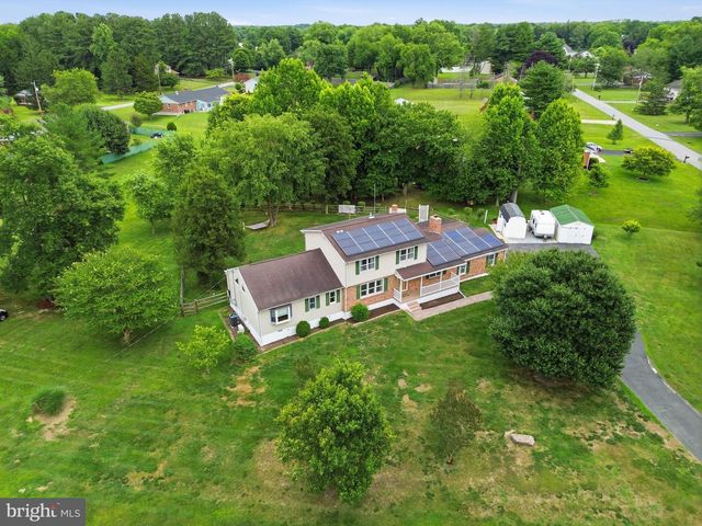 14 BOWFIN DR, Newark, DE 19702