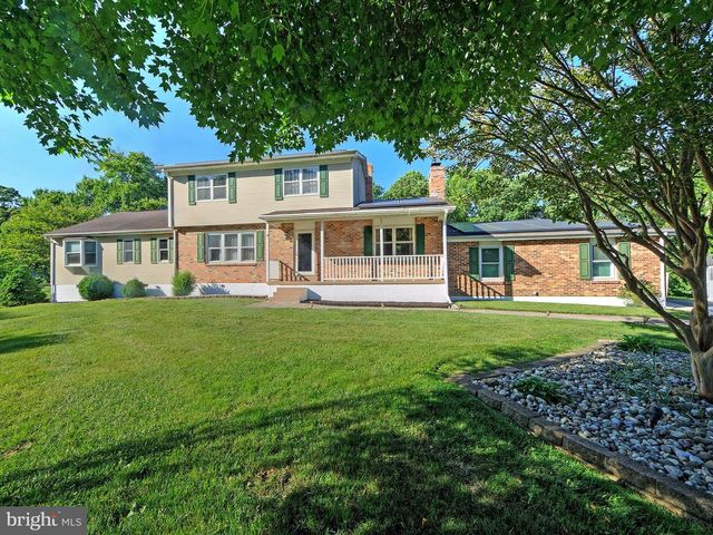 14 BOWFIN DR, Newark, DE 19702