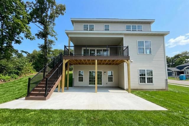 1410 Stonehaven Drive, Sun Prairie, WI 53590