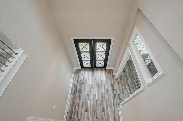 115 N Winter Sunrise Circle, Tomball, TX 77375