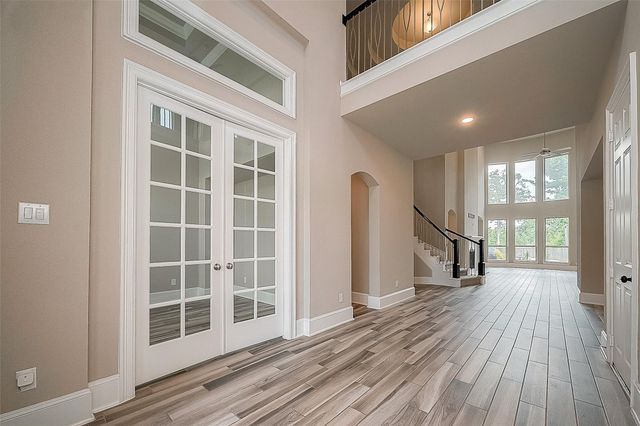 115 N Winter Sunrise Circle, Tomball, TX 77375