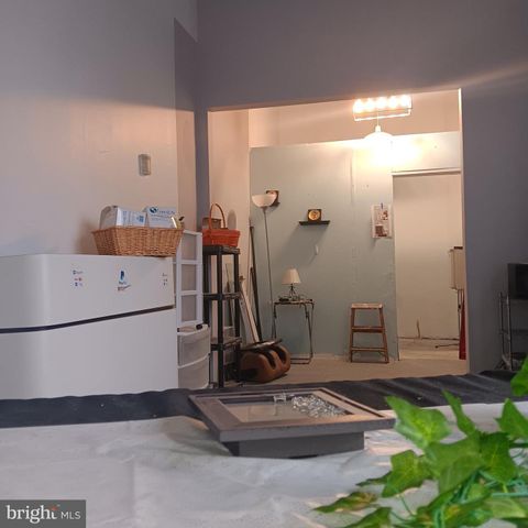 5899 LANCASTER AVE, Philadelphia, PA 19131