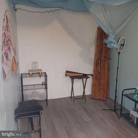 5899 LANCASTER AVE, Philadelphia, PA 19131