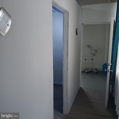5899 LANCASTER AVE, Philadelphia, PA 19131