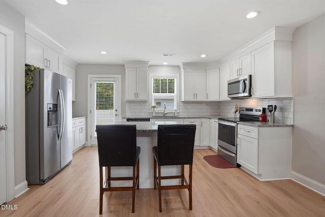 248 S Baker Street, Four Oaks, NC 27524