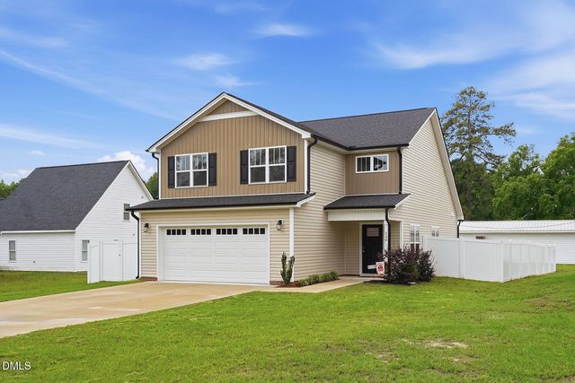 248 S Baker Street, Four Oaks, NC 27524