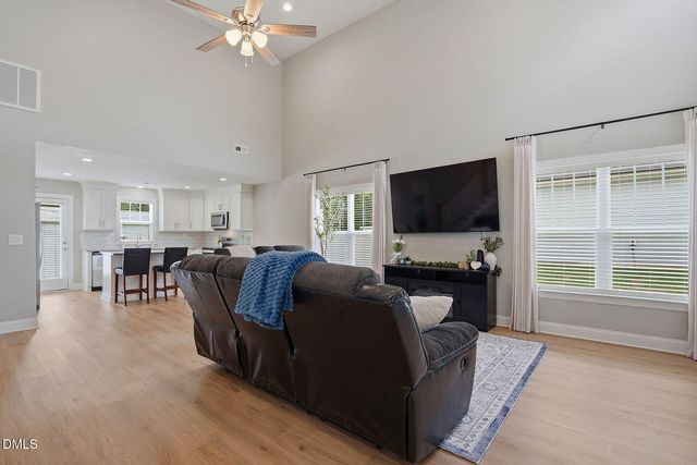 248 S Baker Street, Four Oaks, NC 27524