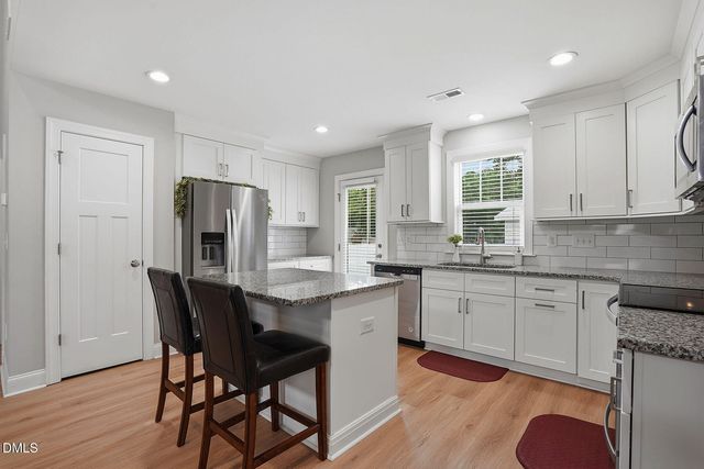 248 S Baker Street, Four Oaks, NC 27524