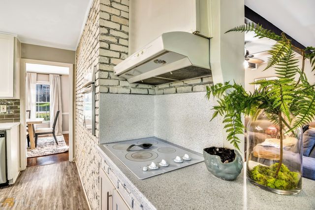 2532 Lakebrook Court, Atlanta, GA 30360