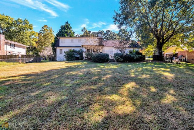 2532 Lakebrook Court, Atlanta, GA 30360