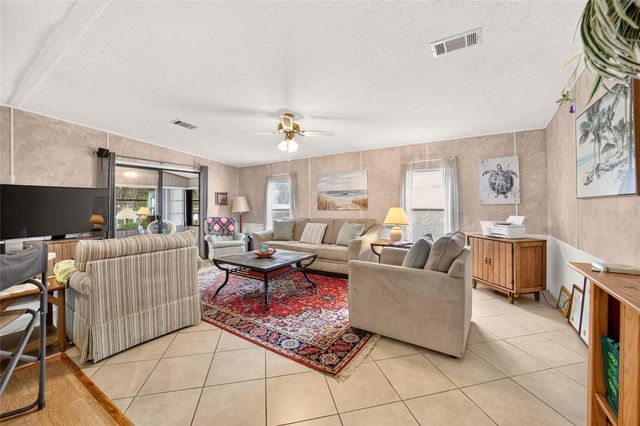 920 SILVER OAK AVENUE, The Villages, FL 32159