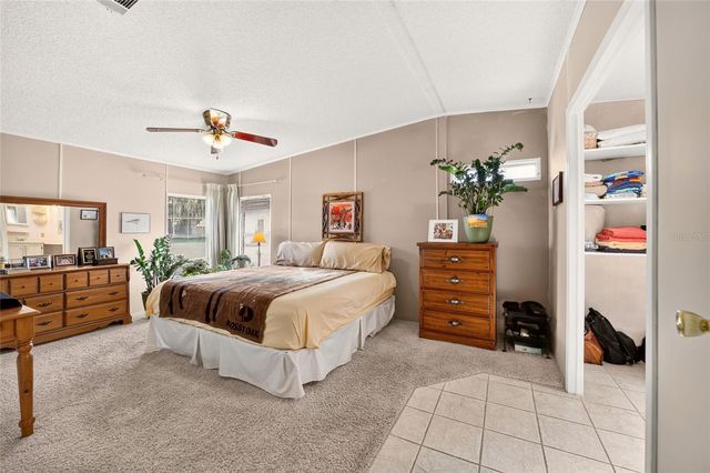 920 SILVER OAK AVENUE, The Villages, FL 32159