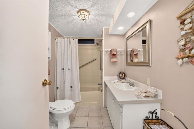 920 SILVER OAK AVENUE, The Villages, FL 32159