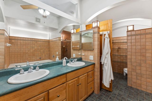 710 Summit Avenue 4, Saint Paul, MN 55105