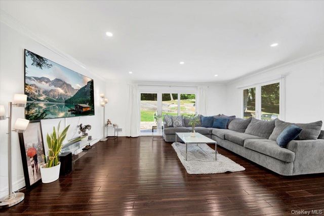 270 Victory Boulevard, New Rochelle, NY 10804